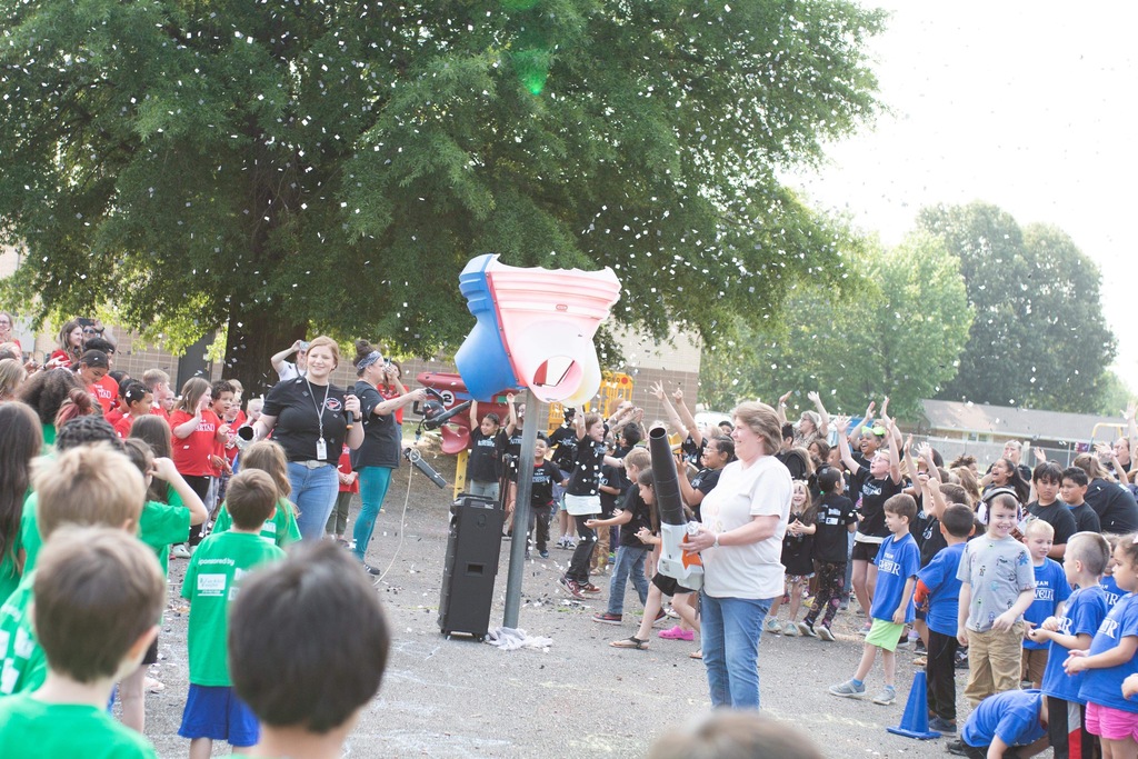 Crawford Elementary house champion